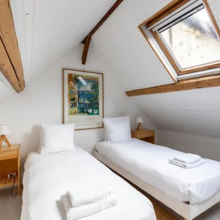Fenetres Sur Cour 3 - Duplex In The Heart Of The Center *