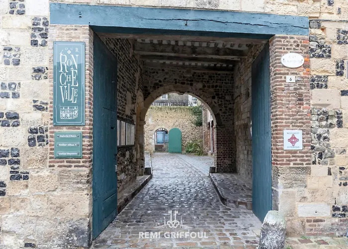 Fenetres Sur Cour 3 Duplex In The Heart Of The Center 4 Guests Онфлёр